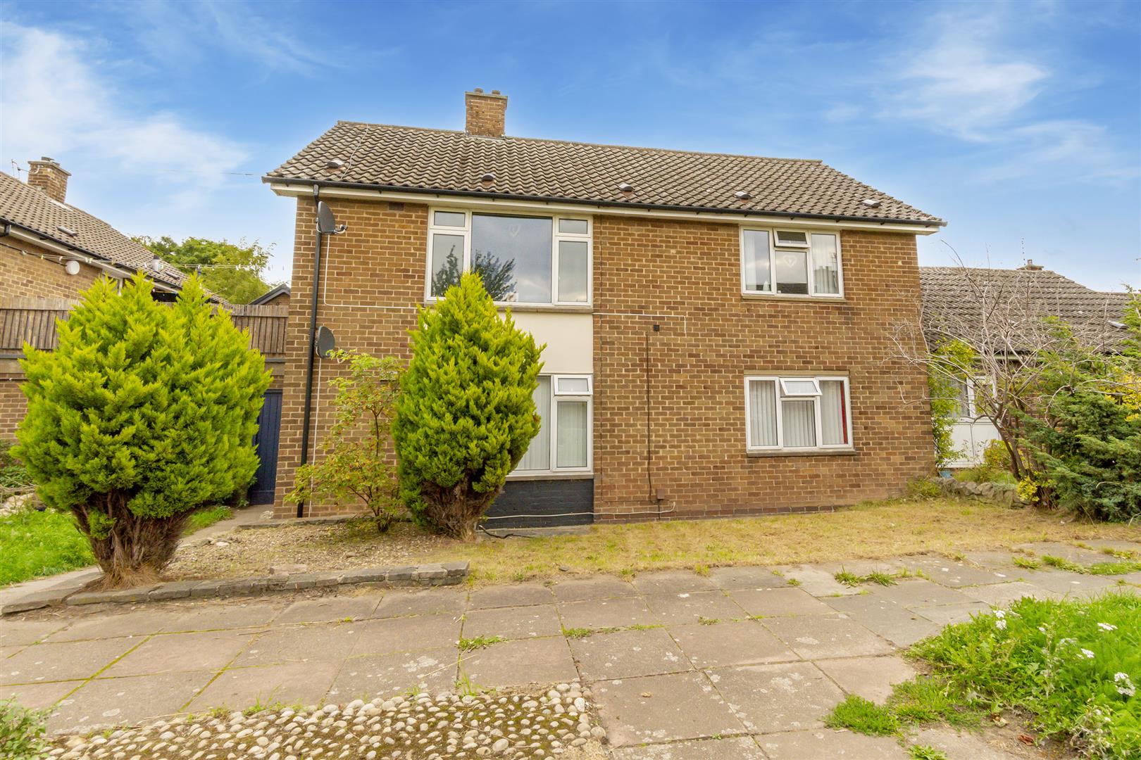 Bedford Court Robert Ellis Estate Agents